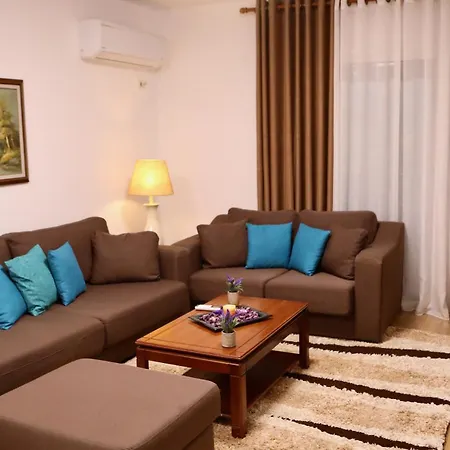 View By * ティラナ